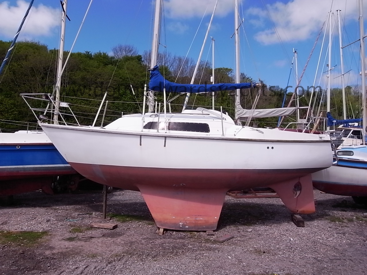Hurley 24/70 Bilge Keel Doug Edwards Yachts